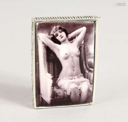 A PLATED VESTA CASE DECORATED WITH A FEMALE NUDE.