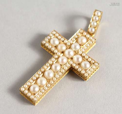 A GOLD AND SEED PEARL CRUCIFIX.