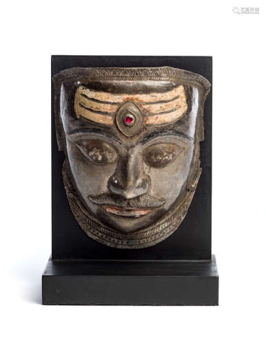 A SILVER MASK (MOHRA), PROBABLY WESTERN DECCAN, INDIA, 19TH CENTURY