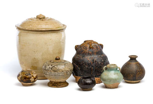 A GROUP OF SAWANKHALOK AND KHMER POTTERY VESSELS, THAILAND AND CAMBODIA, 12TH-15TH CENTURIES