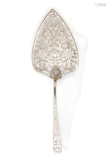 A GEORGE III SILVER FISH SLICE (OR SERVING TROWEL), THOMAS DANIELL, LONDON, 1775