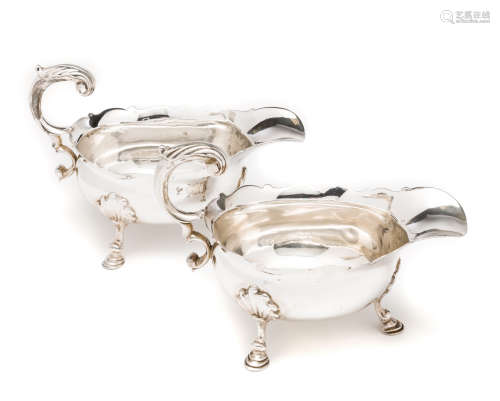 A PAIR OF GEORGE II SILVER SAUCEBOATS, MARKS RUBBED, LONDON, CIRCA 1750