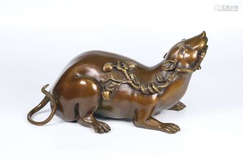 A Chinese Bronze Mouse Ornament