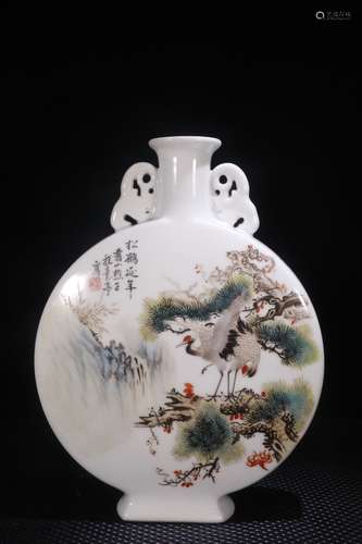 A Chinese Porcelain Famille Rose Vase