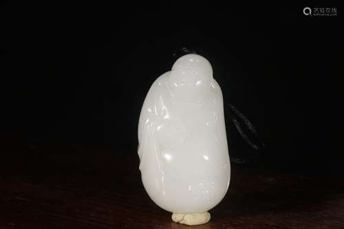 A Chinese Hetian Jade Hand Piece