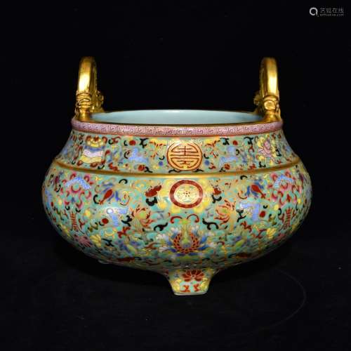 A Chinese Porcelain Enameled Tripod Censer