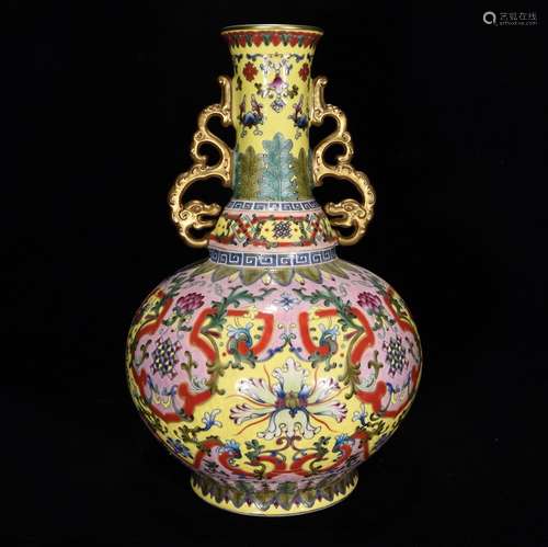 A Chinese Porcelain Enameled Floral Vase