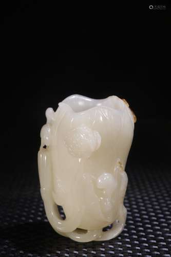 A Chinese Hetian Jade Lotus Ornament