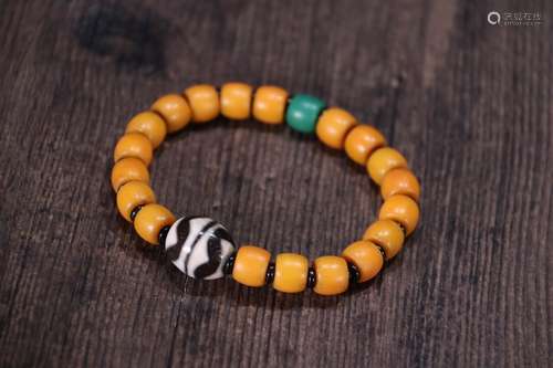 A Tibetan Sherpa Glass Bead Bracelet With Dzi