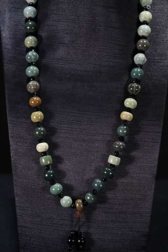 A Tibetan Agate Necklace