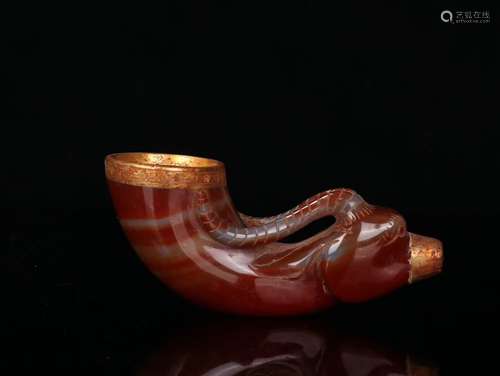 A Chinese Agate Vessel Embeded Gilding