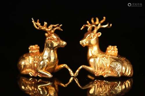 A Chinese Gilt Silver Deer Shaped Ornaments