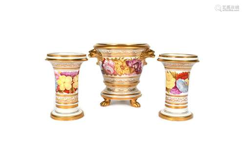 A Coalport three vase garniture c.1820, comprising a câchepot and stand and a pair of flared spill