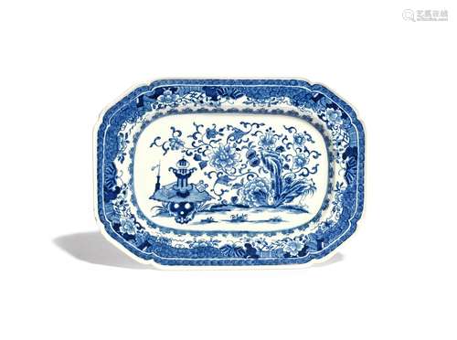 A very rare Worcester blue and white meat dish c.1772, painted with the Garden Table pattern after a