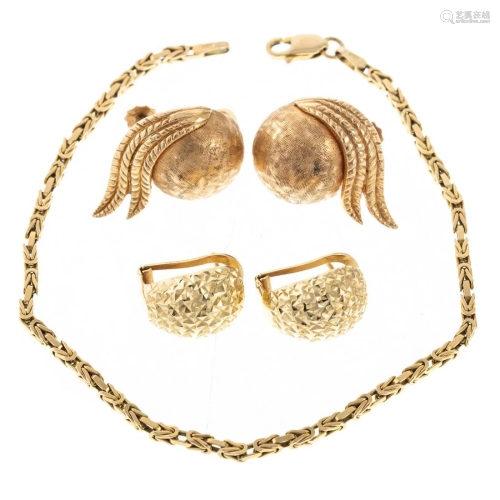 Two Pairs of Earrings & Bracelet in 14K Gold