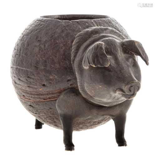 Continental Bronze & Coconut Pig