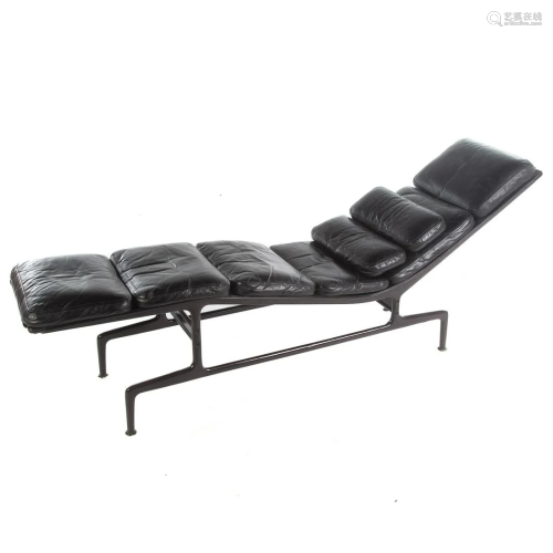 Eames ES-106 Leather Mid-Century Lounge Chair