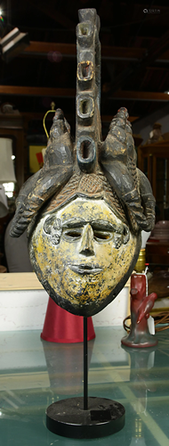 A Nigerian tribal mask