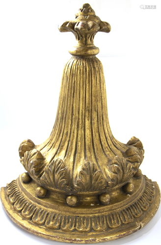 English George III style carved and gessoed giltwood