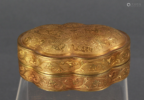 Gilt petal-form box, of a petal form