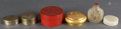 (lot of 5) Four Chinese covered boxes with a rock