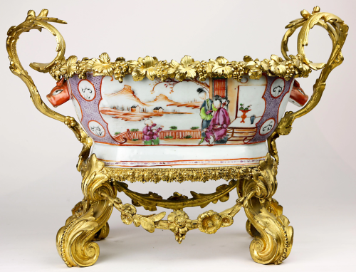 A Chinese export porcelain ormolu mounted jardiniere,