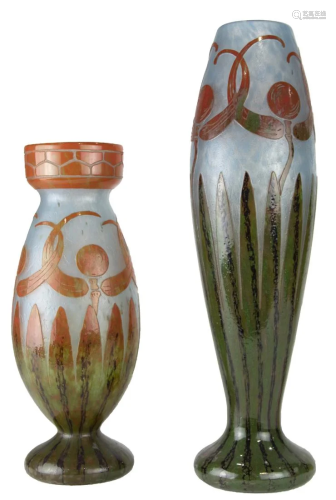 A Charles Schneider Le Verre Francais art glass vase