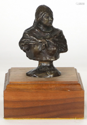 Sculpture, Robert Macfie (Bob) Scriver