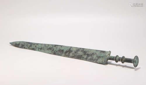 Bronze Weapon from Han漢代青銅兵器