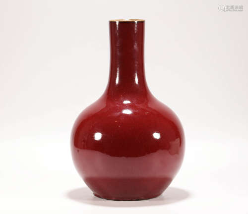 Single Colored Glazed Vase from Qing清代單色釉天球瓶