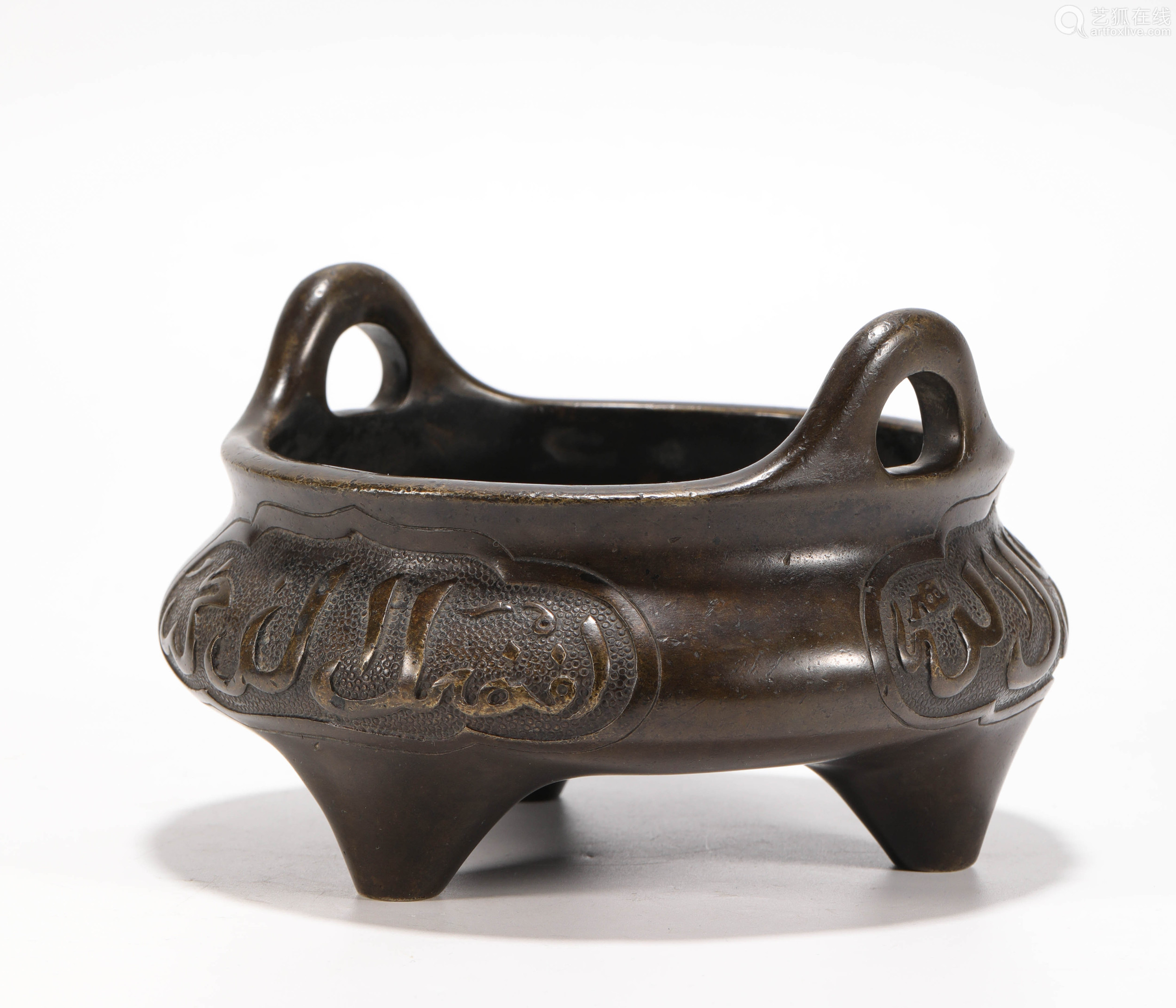 footed censer in zhengde style from ming明代銅質三足正德款香爐