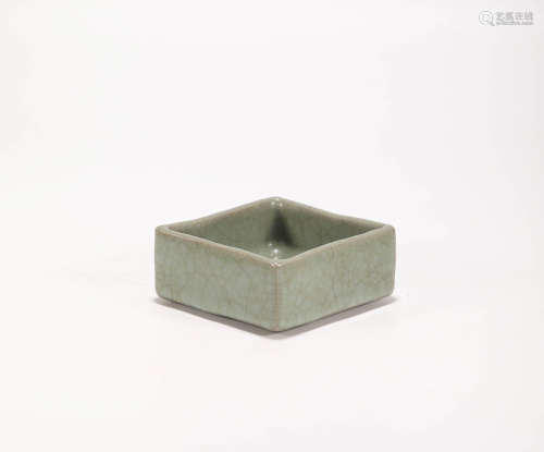 Green Porcelain Squared Pen Washer from Song宋代青瓷四方筆洗