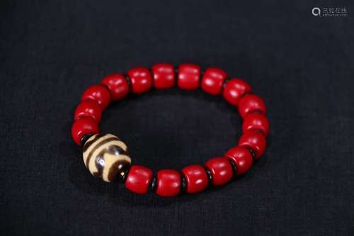 A Chinese Tibetan Sherpa Glass Bead Bracelet With Dzi