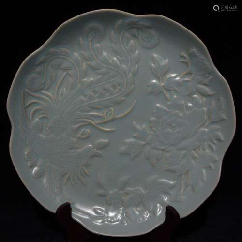 A Chinese Porcelain Ru Kiln Floral&Bird Plate