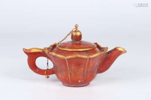 A Chinese Agate Teapot With Gilt Bronze