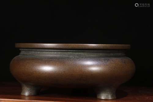 A Chinese Bronze Censer