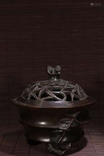 A Chinese Bronze Censer