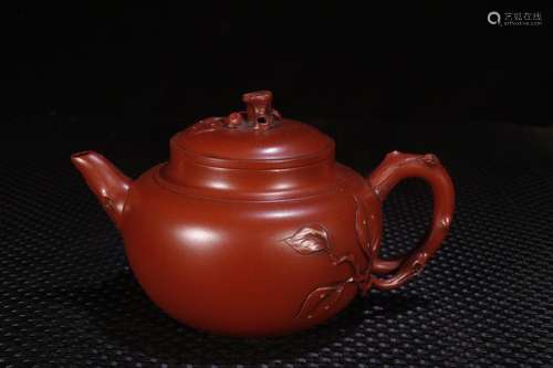 A Chinese Zisha Teapot