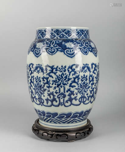 Tall Chinese Blue & White Porcelain Jar