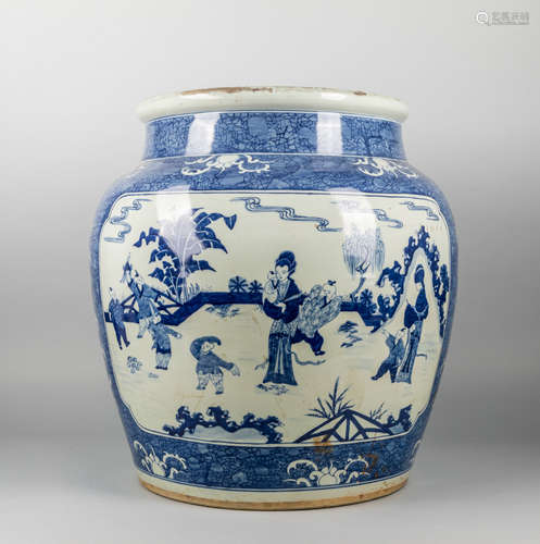 Massive Chinese Blue & White Porcelain Pot