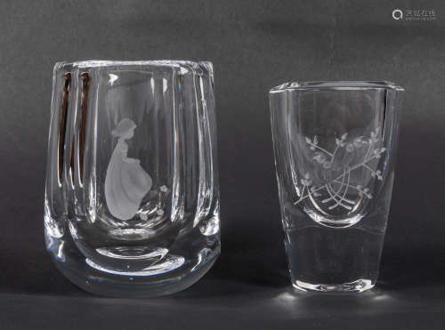Designed Art Crystal Vase