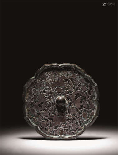 唐 青銅銀鏨花平拓鳳凰神獸鏡