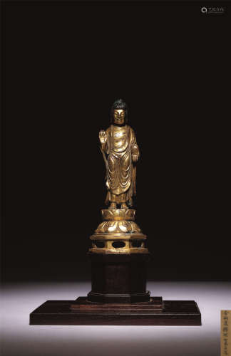 八-十世紀 銅鎏金釋迦牟尼像