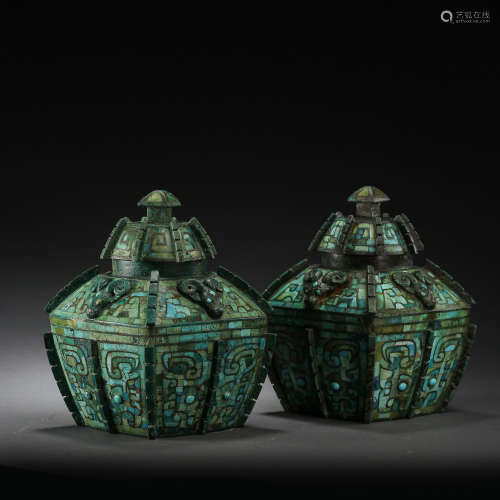 PAIR OF CHINESE WARRING STATES JARS INLAID WITH TURQUOISES