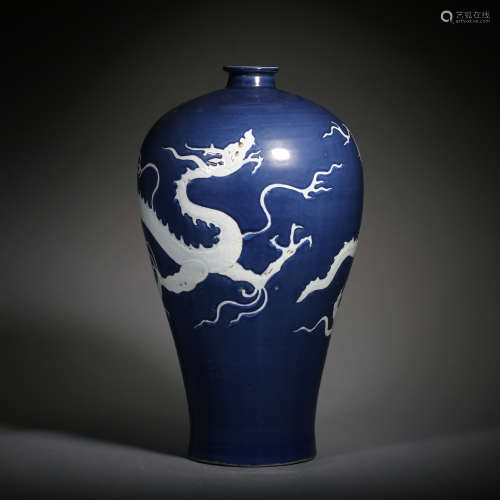 ANCIENT CHINESE BLUE GLAZED PLUM VASE