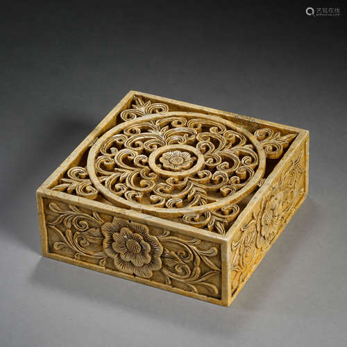 SQUARE BOX, QING DYNASTY, CHINA