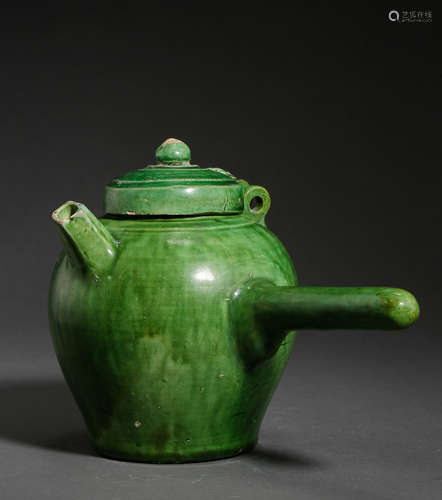 GREEN GLAZE POT, GONGXIAN KILN IN TANG DYNASTY, CHINA