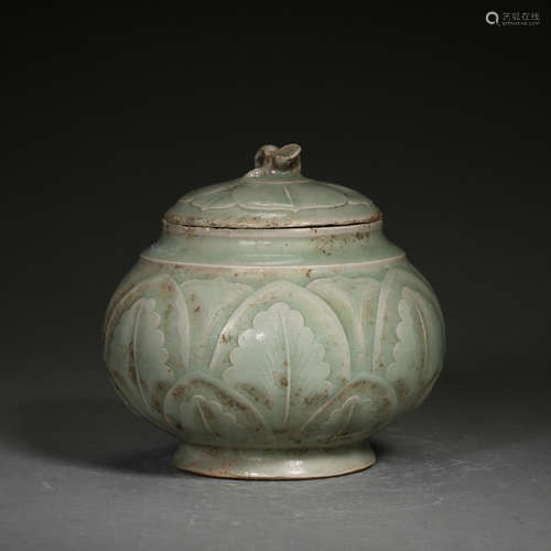 ANCIENT CHINESE CELADON JAR