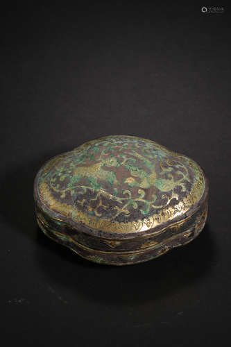 CHINESE BRONZE PARTIAL GILT POWDER BOX