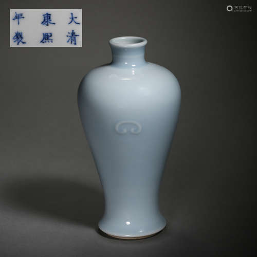 CHINA QING DYNASTY CELESTE GLAZE PLUM VASE